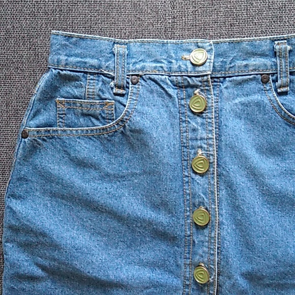 2/$20 - Vintage Jean Skirt - Picture 1 of 8